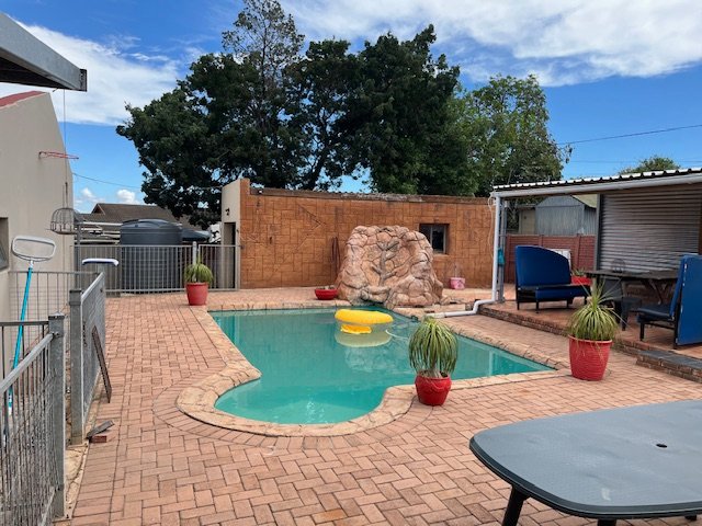 3 Bedroom Property for Sale in Scheepershoogte Eastern Cape